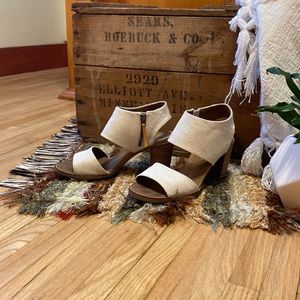 TOMS Majorca Cutout Sandal